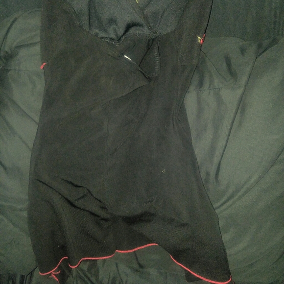 Halter Top - Picture 3 of 3